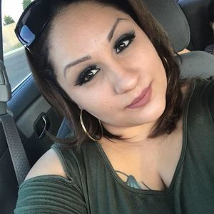 Meet your Posher, Edna